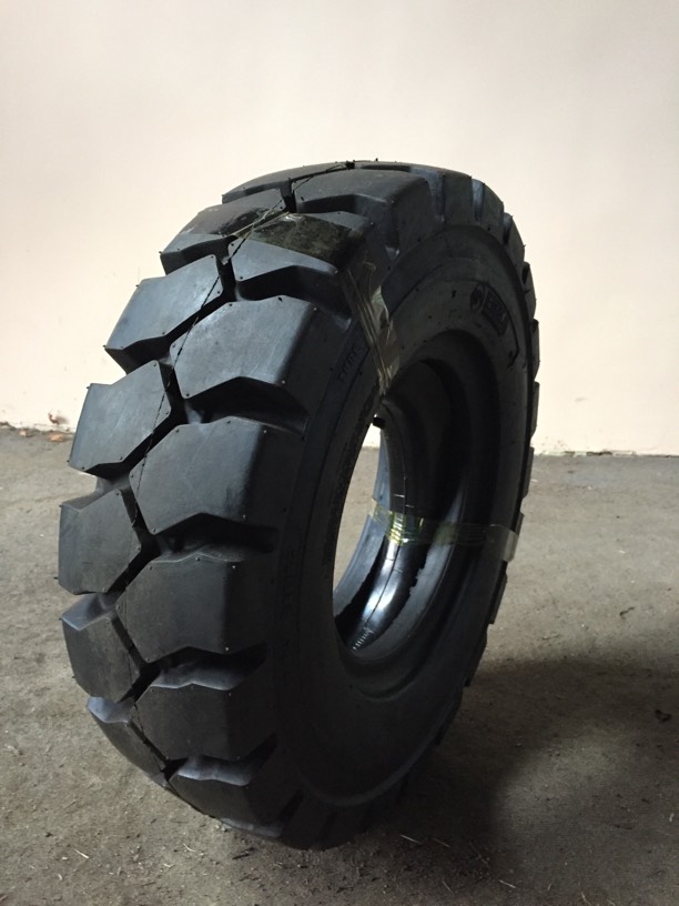 7.00-12 C601